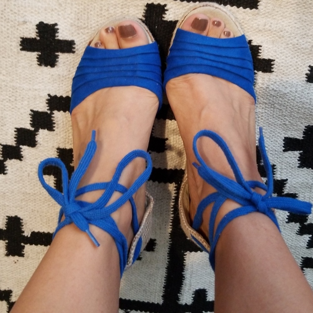 Old navy blue wedge sandal